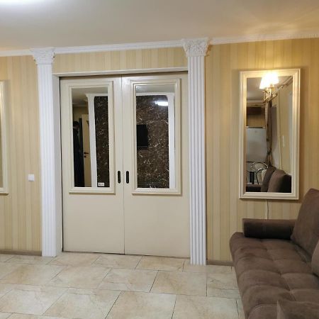 Chernigov City Centre Apartments Buitenkant foto