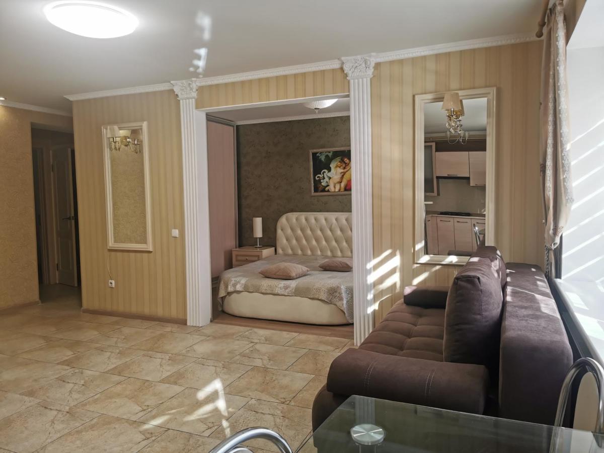Chernigov City Centre Apartments Buitenkant foto