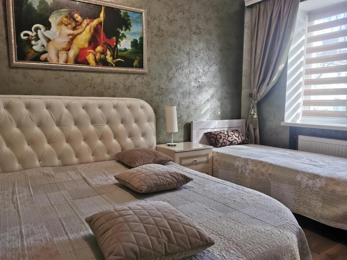 Chernigov City Centre Apartments Buitenkant foto